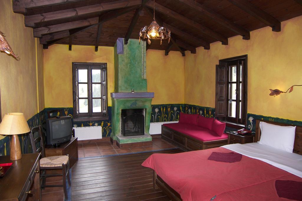 Astrovolia Hotel Калампака Стая снимка