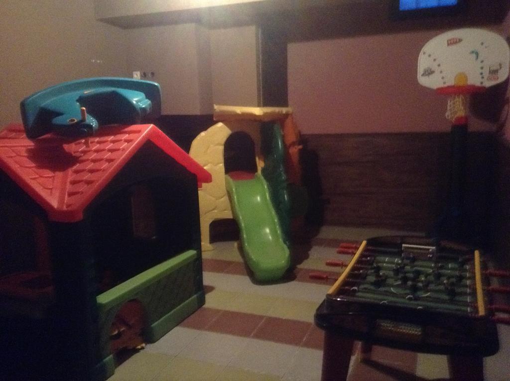 Astrovolia Hotel Калампака Екстериор снимка